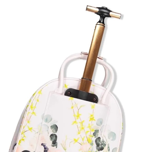 ❌SOLD ❌Ted Baker London Elianna Elegant Travel Bag - Pink - Picture 6 of 15